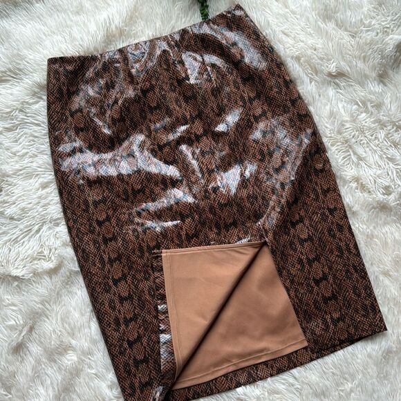 EXPRESS High Waisted Faux Leather Snakeskin Pencil Skirt Size 10 - Picture 3 of 6